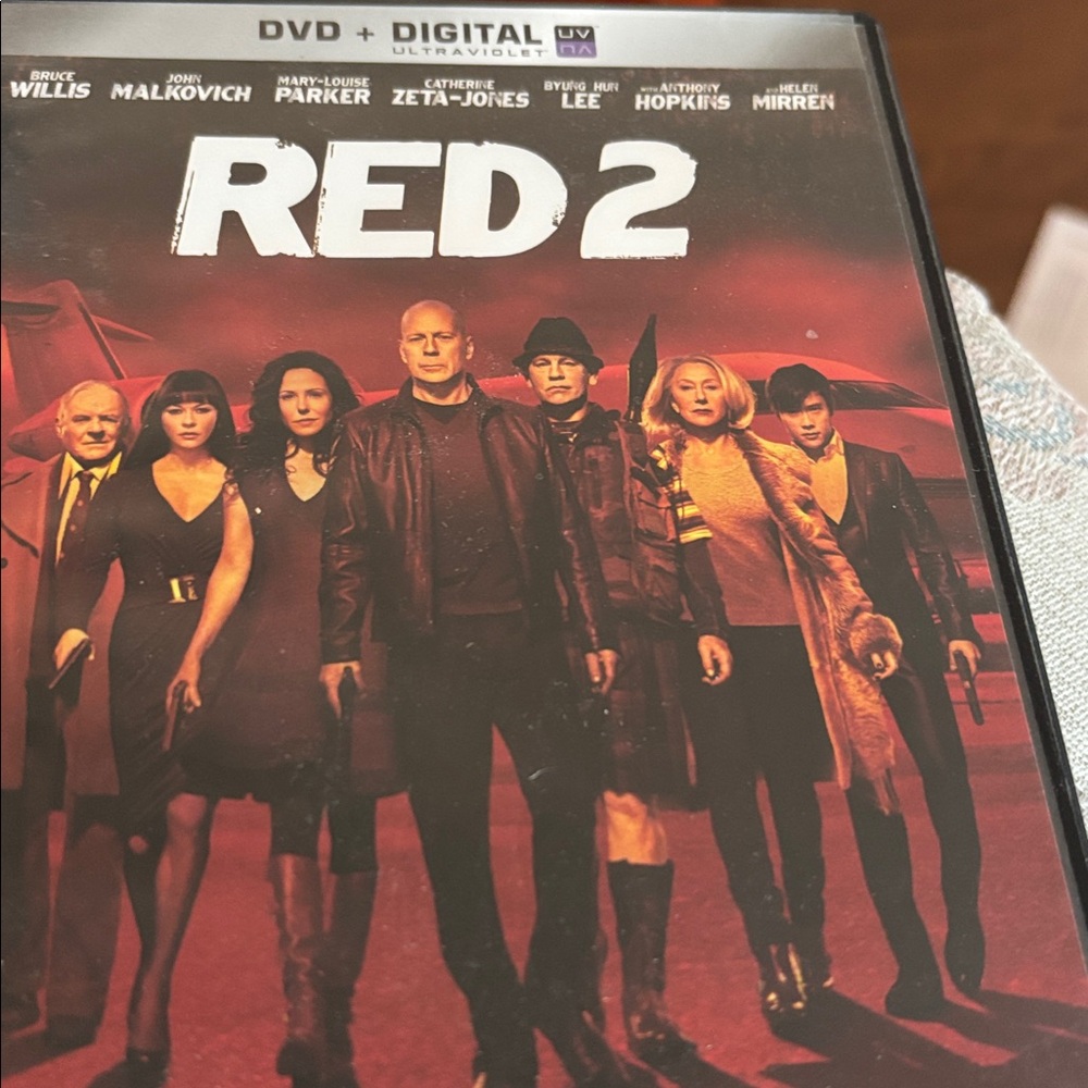 Red 2 DVD